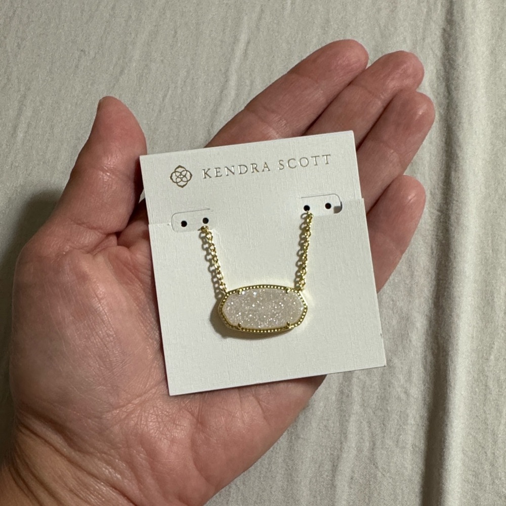 NWT Kendra Scott LARGE Elisa Necklace Silver necklace